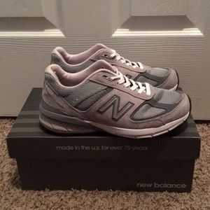 New Balance 990v5